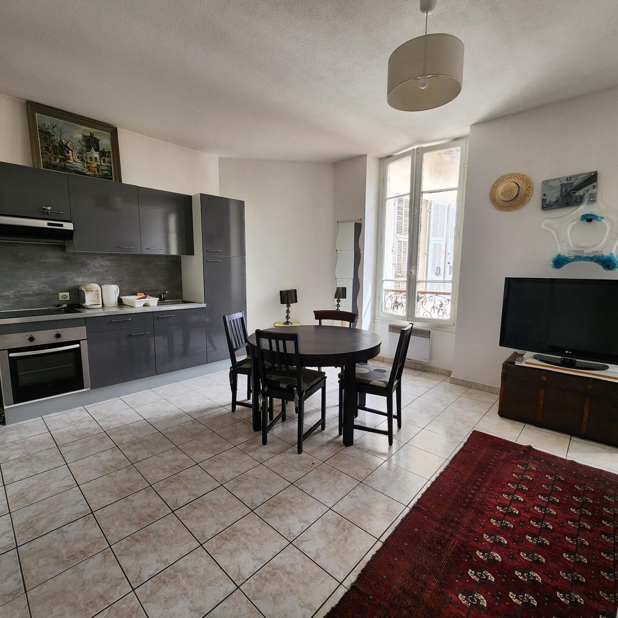 ניס Appartement A Deux Pas De La Promenade Des Anglais מראה חיצוני תמונה